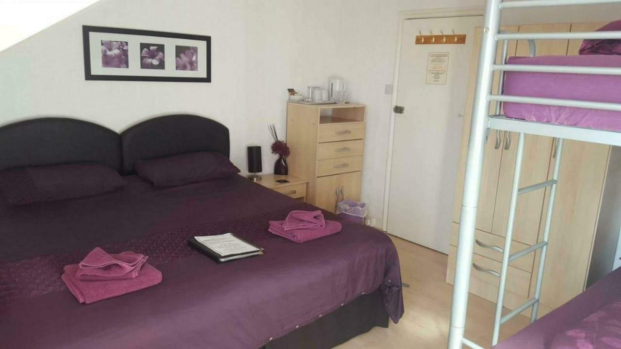 Hallam Guest House Скарборо Экстерьер фото